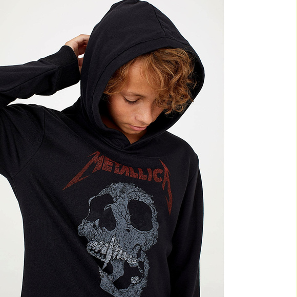 Metallica Skull Hoodie Boys 14+NWT - Picture 4 of 4